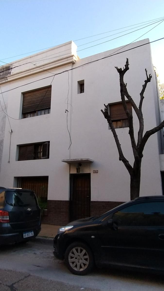 #5395436 | Venta | Casa | Flores (Ng Propiedades de Adriana Marta Taranto)