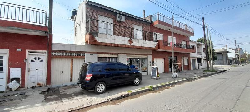 #5400429 | Sale | House | Gregorio De Laferrere (Boxer Negocios Inmobiliarios)