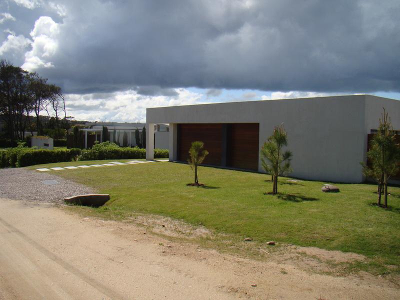 #1445883 | Temporary Rental | House | Laguna Blanca (Terramar)