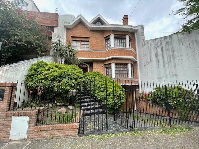 #5410269 | Venta | Casa | Belgrano R (Casares Propiedades.)