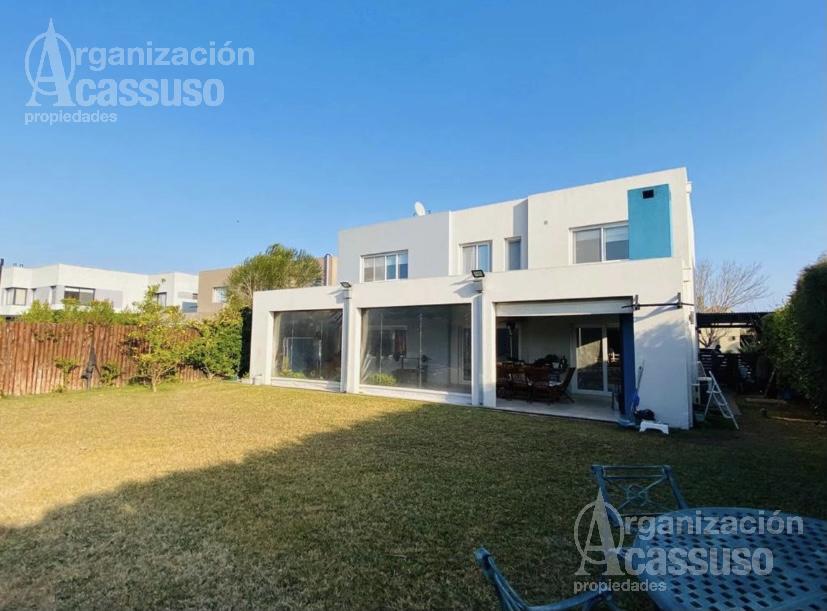 #5431743 | Venta | Casa | La Comarca (Organización Acassuso - Casa Central)