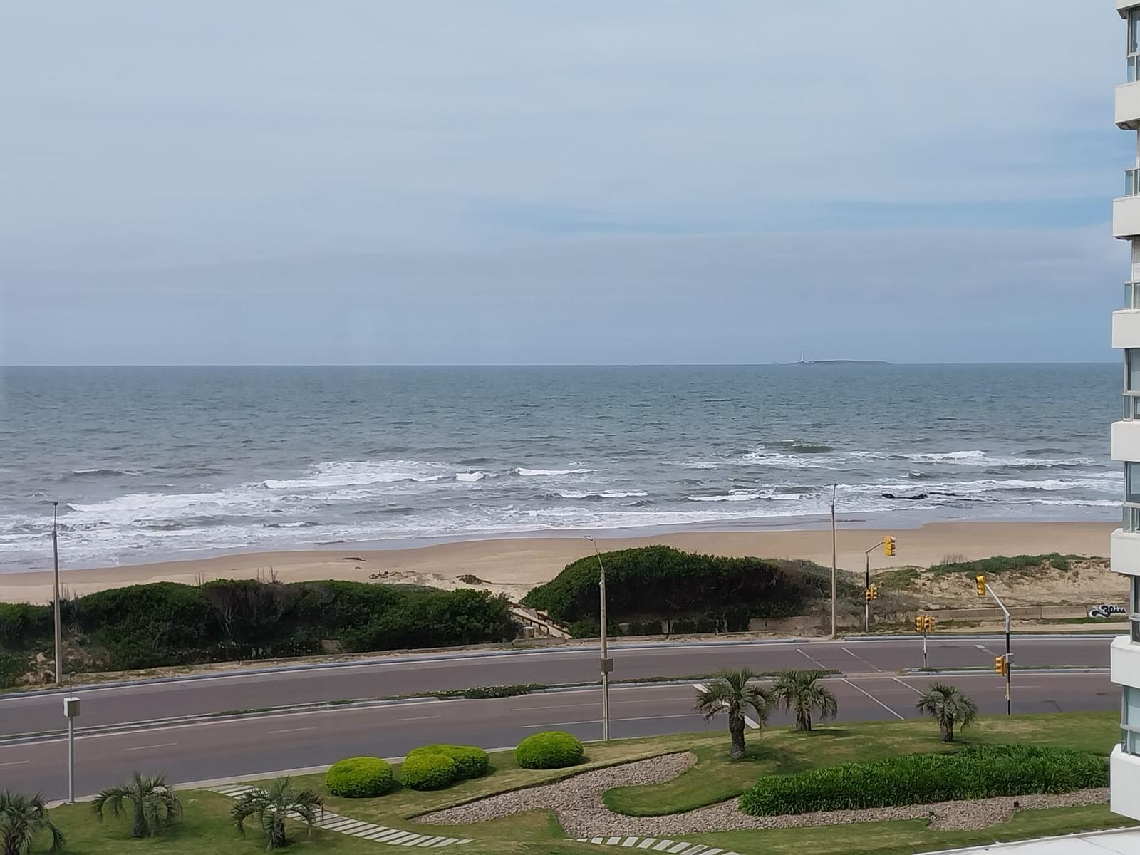 #5462096 | Venta | Departamento | Playa Brava (Terramar)