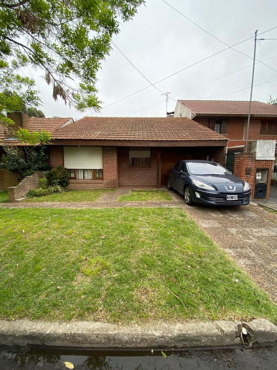 #5407411 | Venta | Casa | Los Pinares (Amestoy Propiedades Mar del Plata)