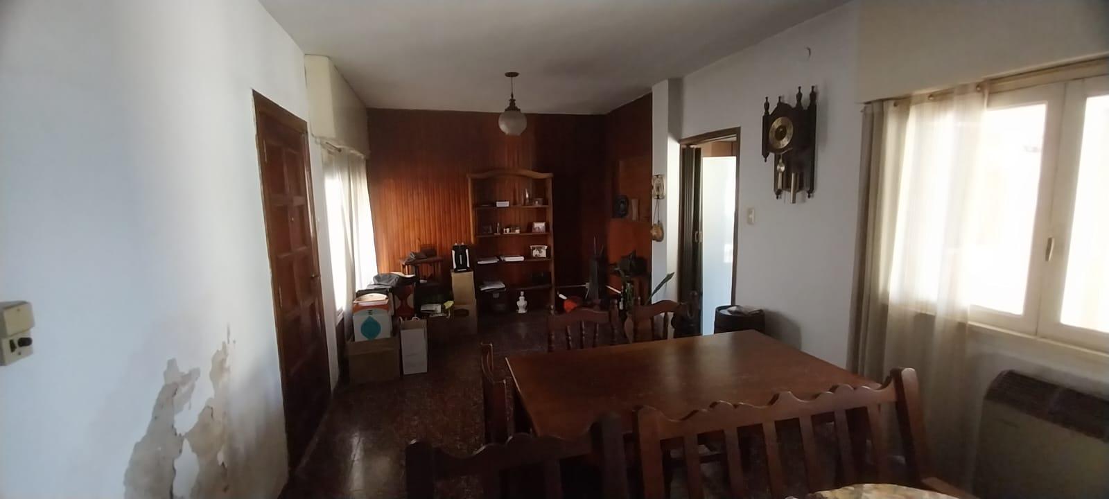 #5447630 | Venta | Casa | Lomas De Zamora (Fabian Tortello)