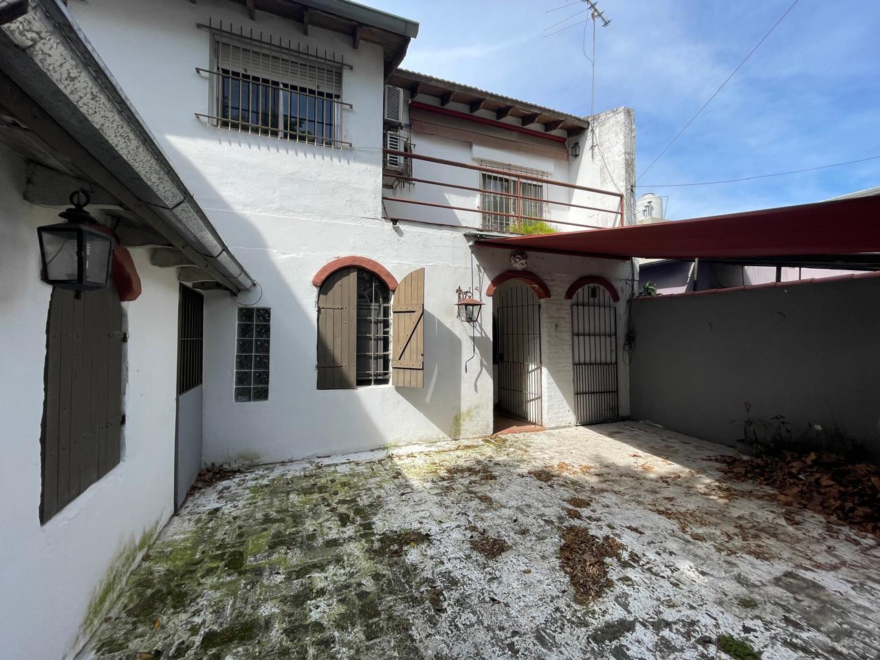 #5435527 | Venta | Casa | San Isidro Vias / Rolon (Lujan Sourigues Propiedades)