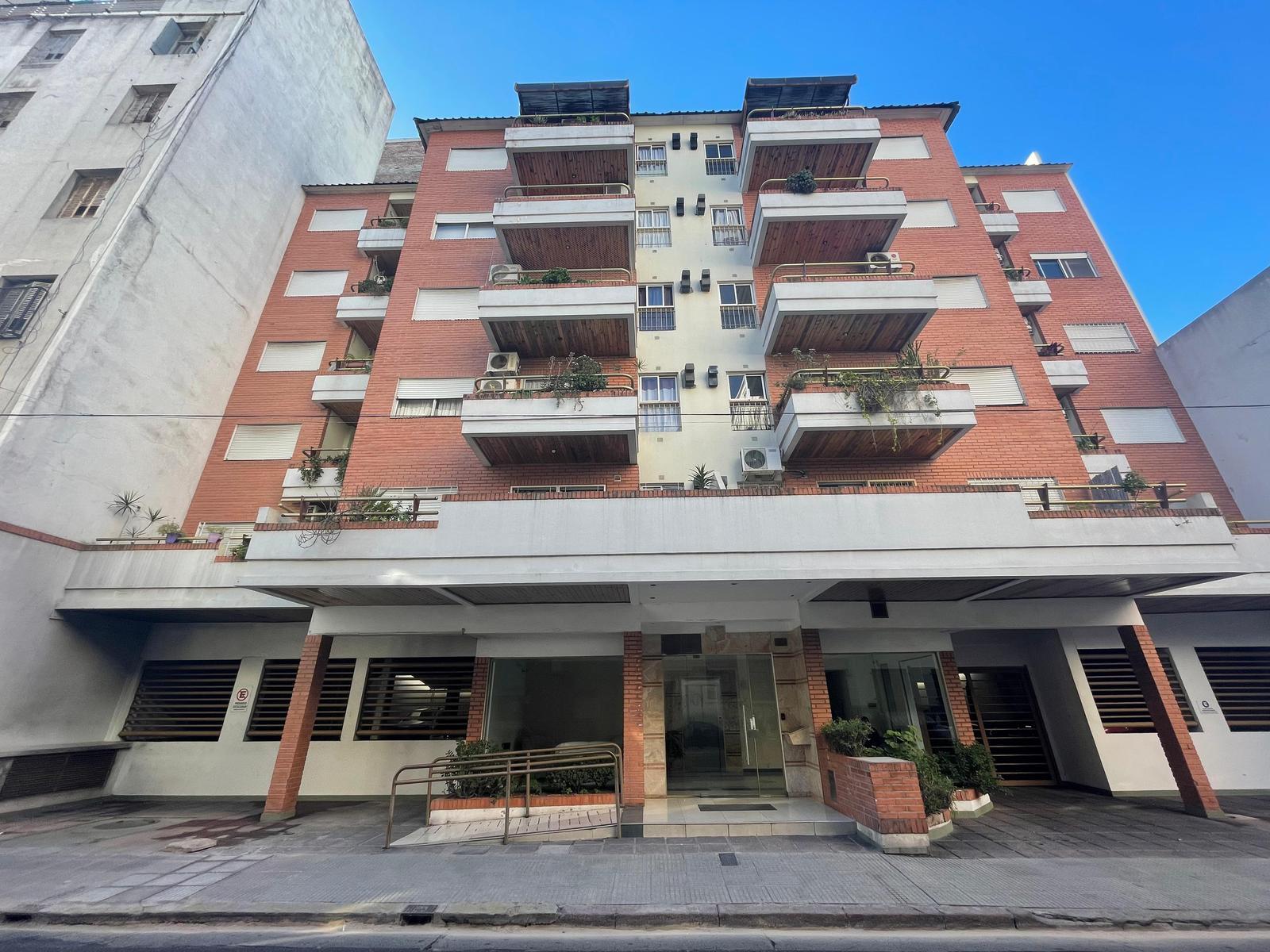 #5461175 | Venta | Departamento | Monserrat (San Pedro Telmo Inmobiliaria)