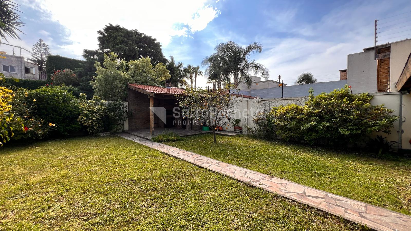 #5421713 | Sale | House | Villa Sarmiento (Sarro Pucheta Propiedades)