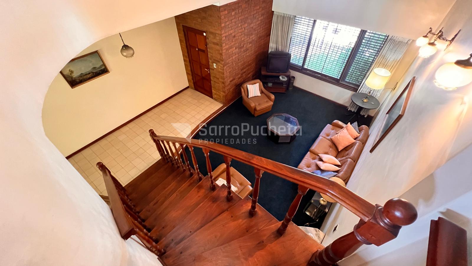 #5421713 | Sale | House | Villa Sarmiento (Sarro Pucheta Propiedades)