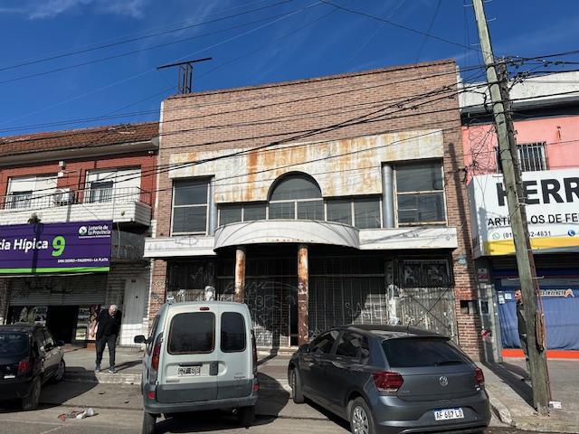 #5422291 | Venta | Local | Casanova Centro (Ferreyra Operaciones Inmobiliarias)