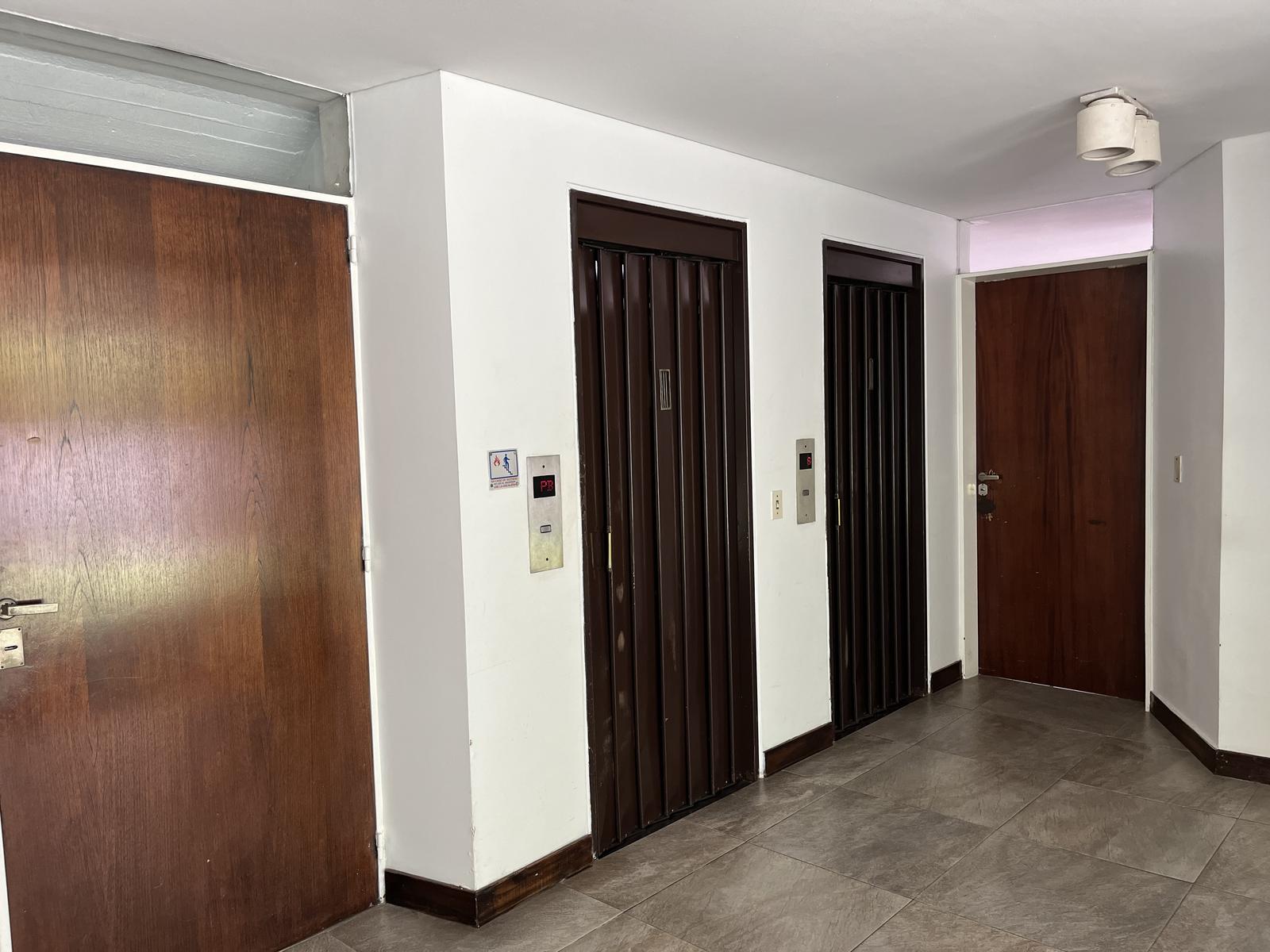 #5422484 | Venta | Departamento | San Isidro (Narvaez & Cia.)