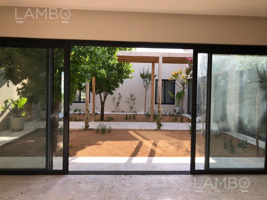 #4089652 | Venta | Casa | Pilara (Lambo Propiedades)