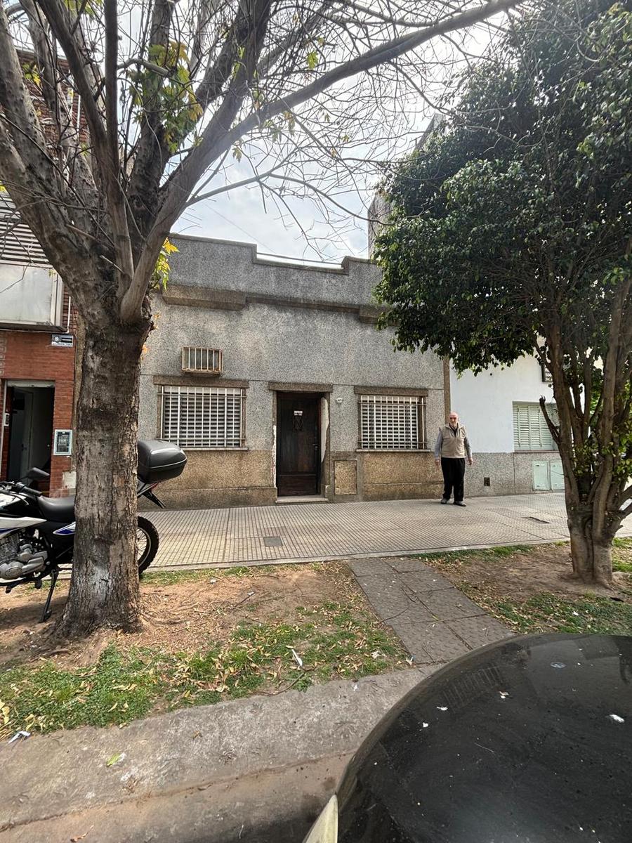 #5423326 | Venta | Casa | Villa Urquiza (Claudio Parra Propiedades)