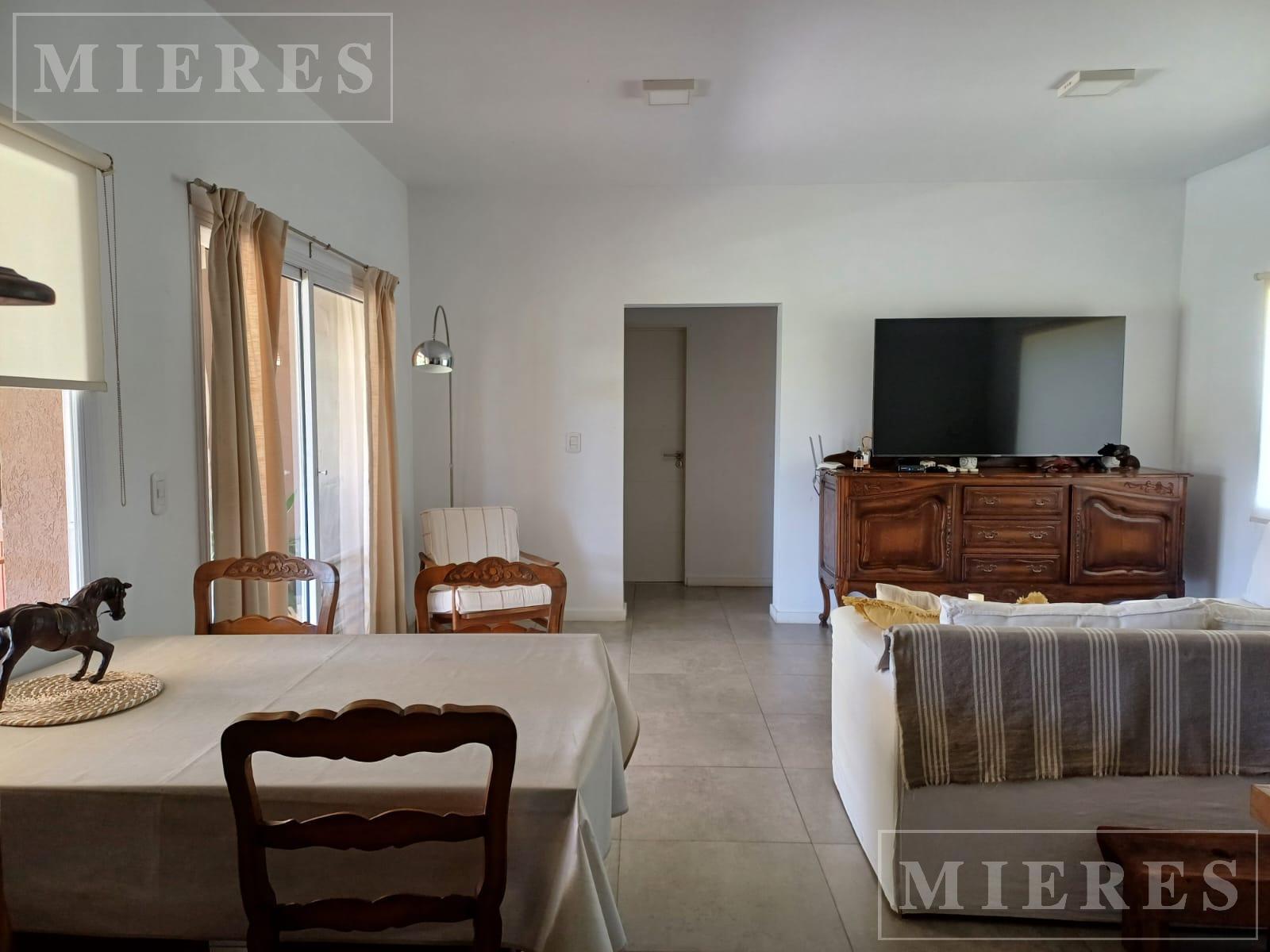 #5457508 | Alquiler | Casa | Manzanares Chico (Mieres Propiedades)