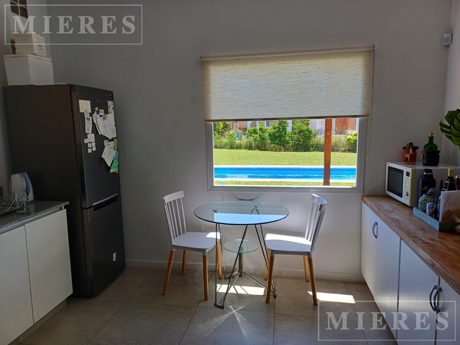 #5457508 | Alquiler | Casa | Manzanares Chico (Mieres Propiedades)