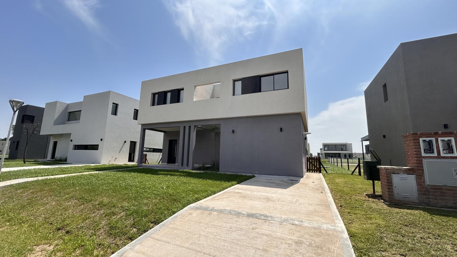 #5435059 | Alquiler | Casa | Barrio Cerrado El Aromo (Izrastzoff Agentes Inmobiliarios)