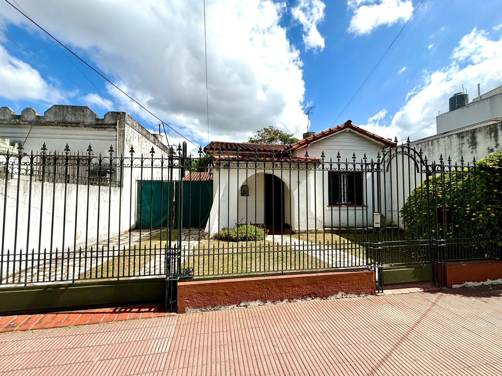 #5444517 | Venta | Casa | Lomas De Zamora (Cabrera Propiedades)