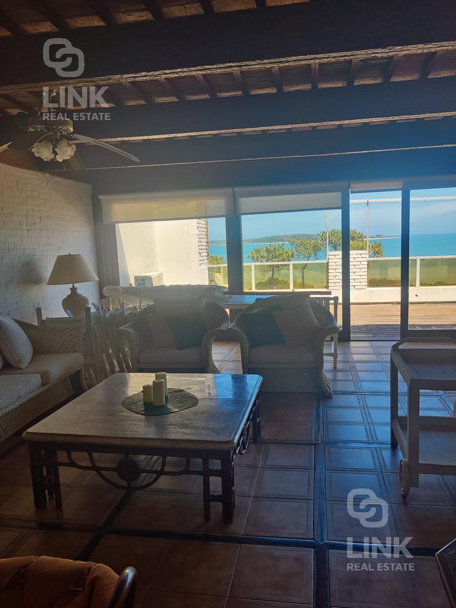 #5452241 | Venta | Departamento | Playa Mansa (Link Real State Boutique)