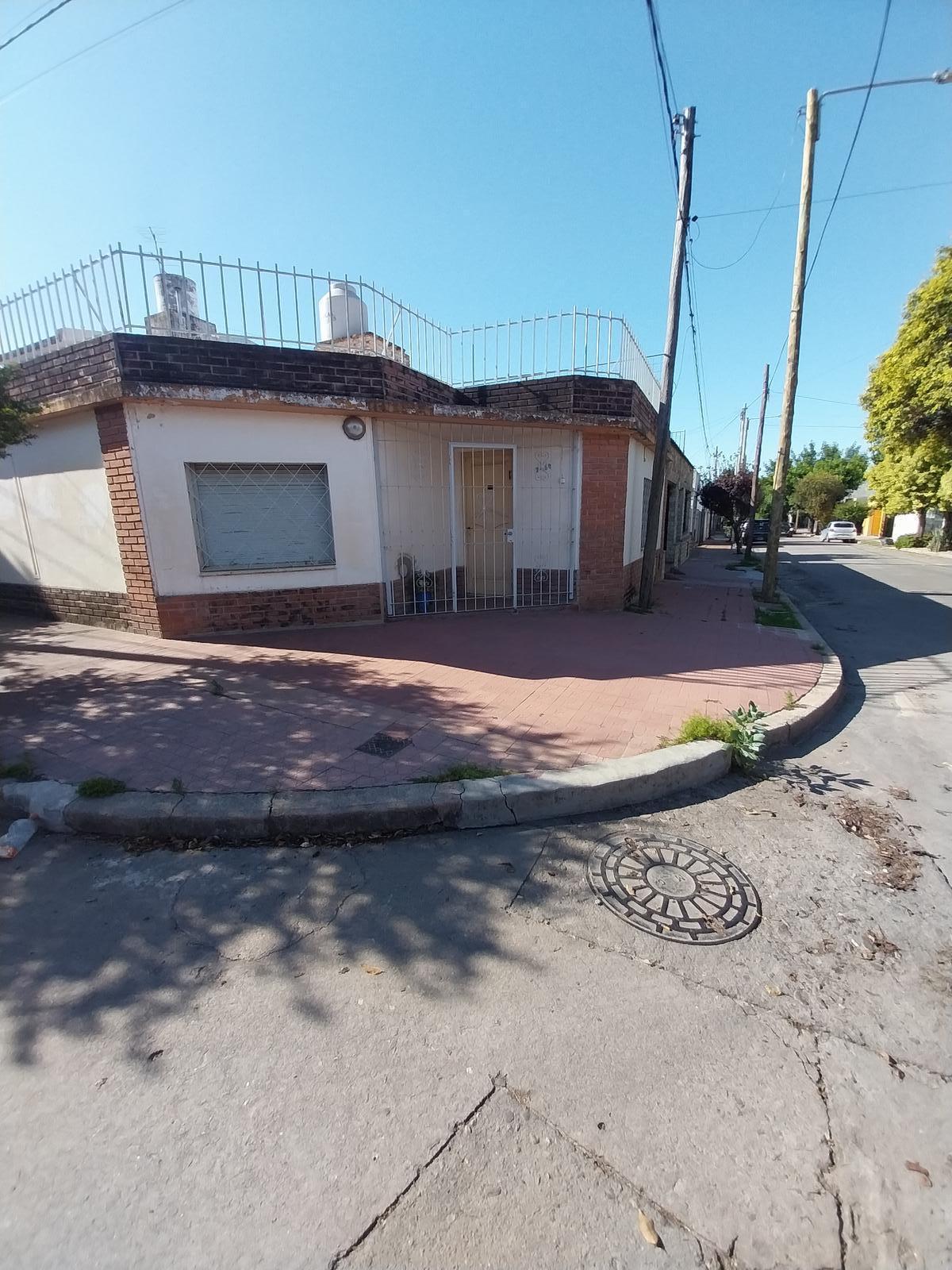 #5438881 | Venta | Casa | Alto Alberdi (Armanino Negocios Inmobiliarios)