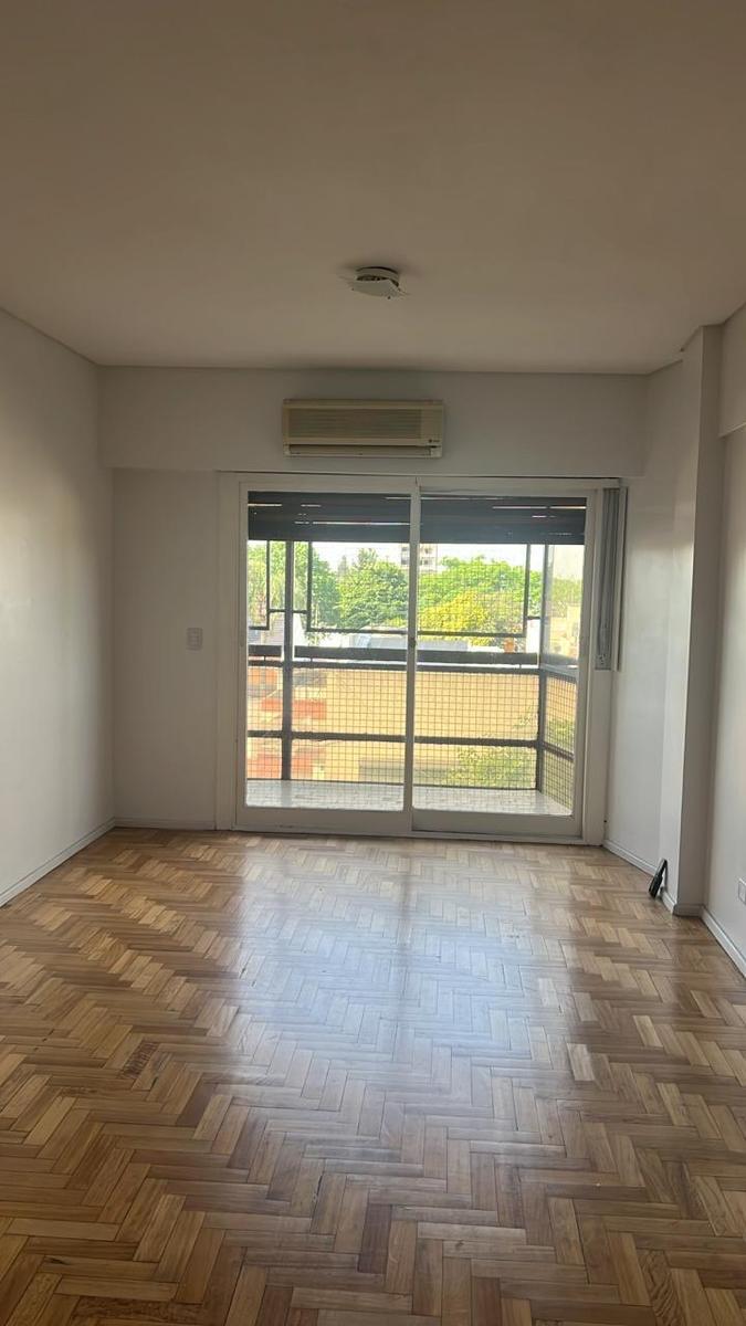 #5440970 | Alquiler | Departamento | Villa Lugano (ROSATO Inmobiliaria)