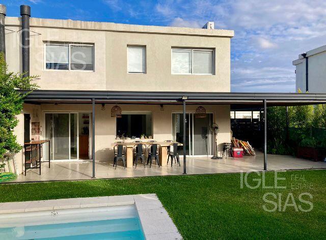 #5484540 | Venta | Casa | Santa Ana (Gabriela Iglesias Negocios Inmobiliarias)