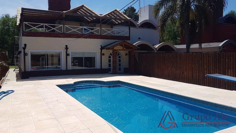 #3127794 | Venta | Casa | Barrio Cube (Grupo Ale)