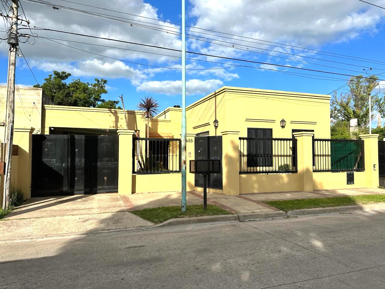 #5006845 | Venta | Casa | Santa Elena (Gimenez Gestión Inmobiliaria)