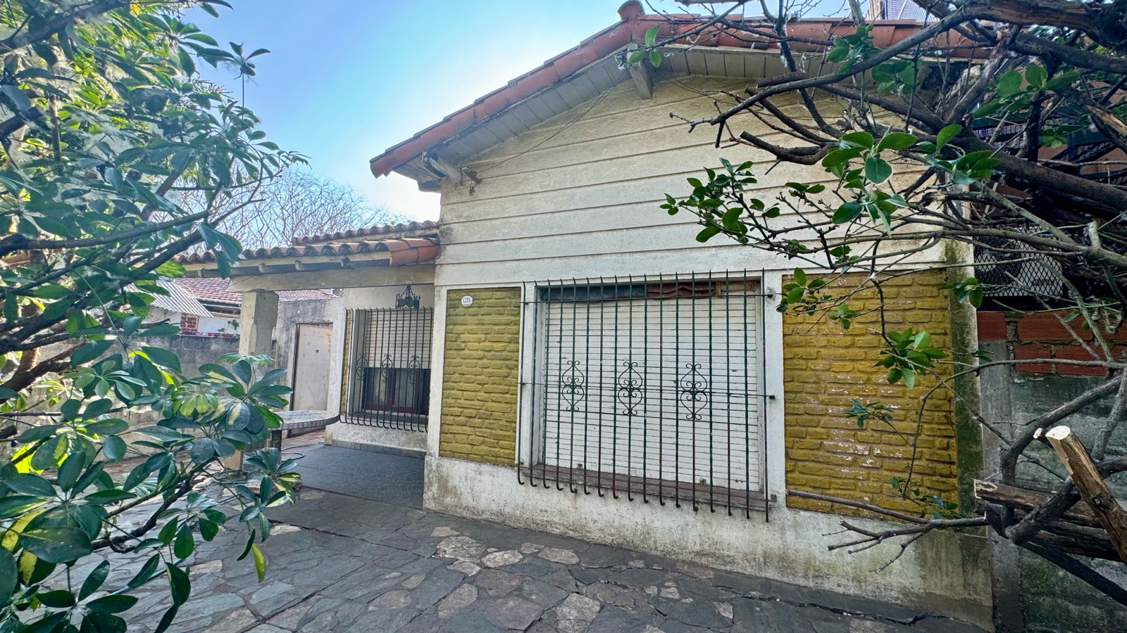 #5482044 | Venta | Casa | Monte Chingolo (ARRUEBARENA PROPIEDADES)