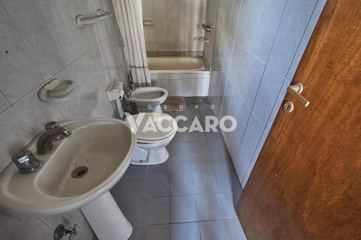 #1904617 | Venta | Departamento | Recoleta (RG Montes)