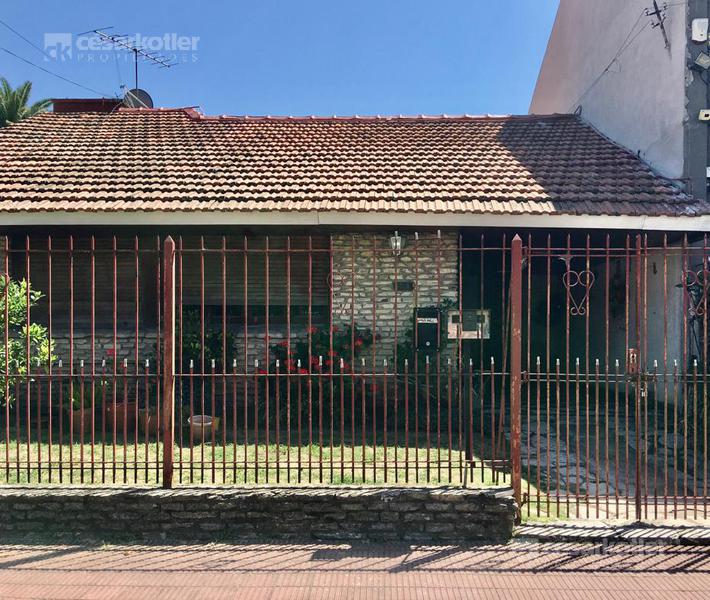 #981755 | Venta | Casa | Temperley (Cesar Kotler Propiedades)