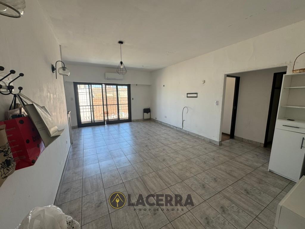 #5490498 | Venta | PH | Villa Lynch (Lacerra Propiedades)