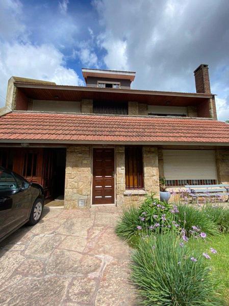 #3226923 | Sale | House | Mar Del Plata (Berengeno)