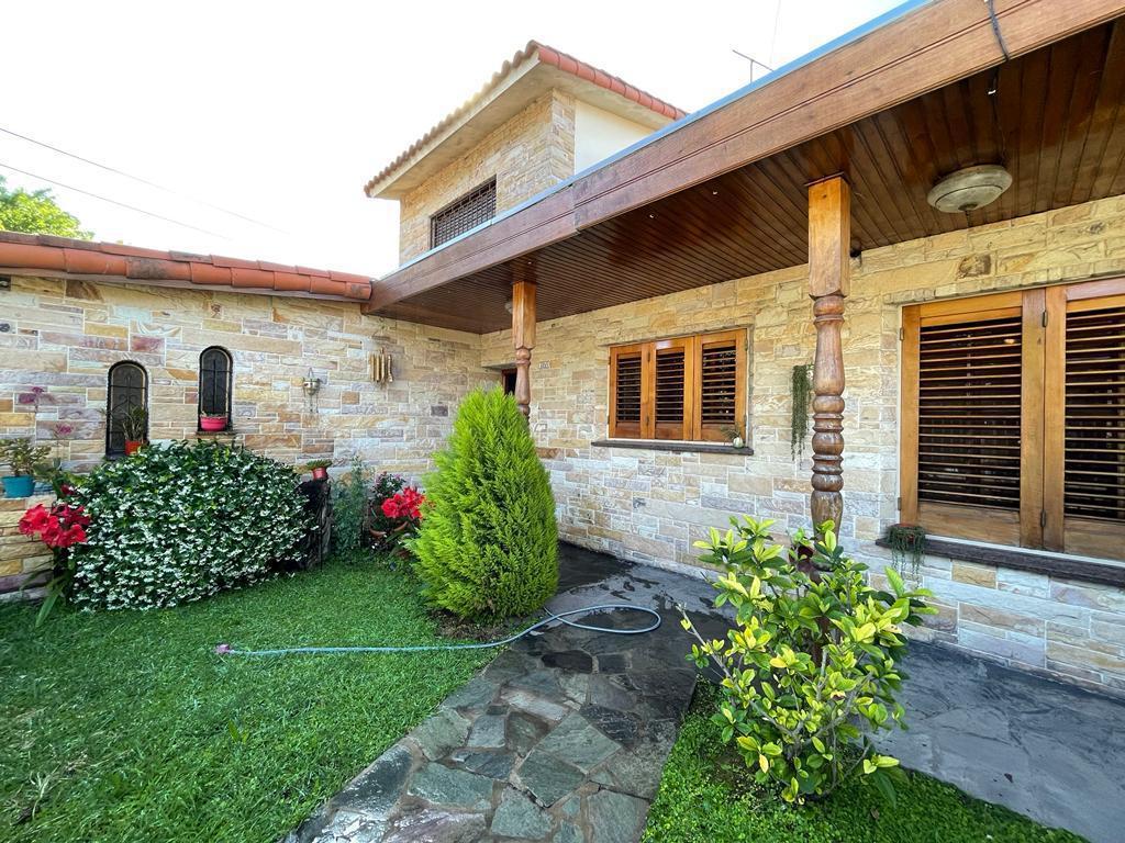 #4356812 | Venta | Casa | Llavallol (B&B Bonatti • Barretta Brokers)