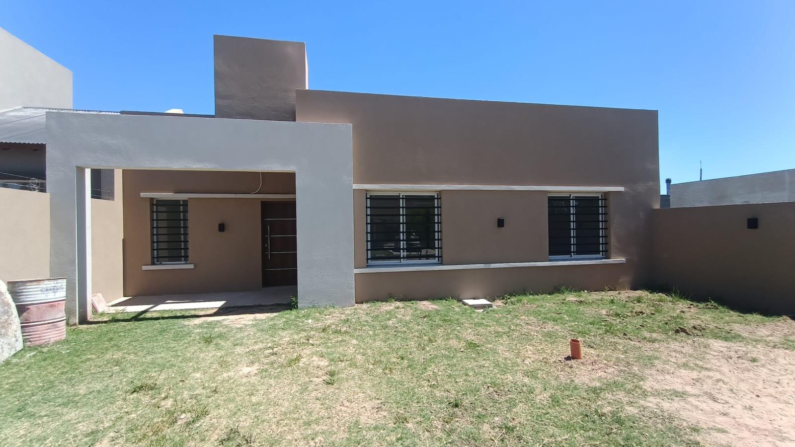 #5499849 | Venta | Casa | Lujan (Estudio Yacoub)