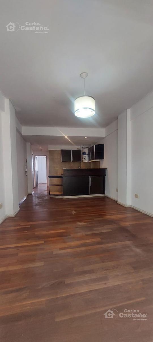 #5500545 | Alquiler | Departamento | Vicente Lopez Vias / Maipu (Carlos Castaño Propiedades)