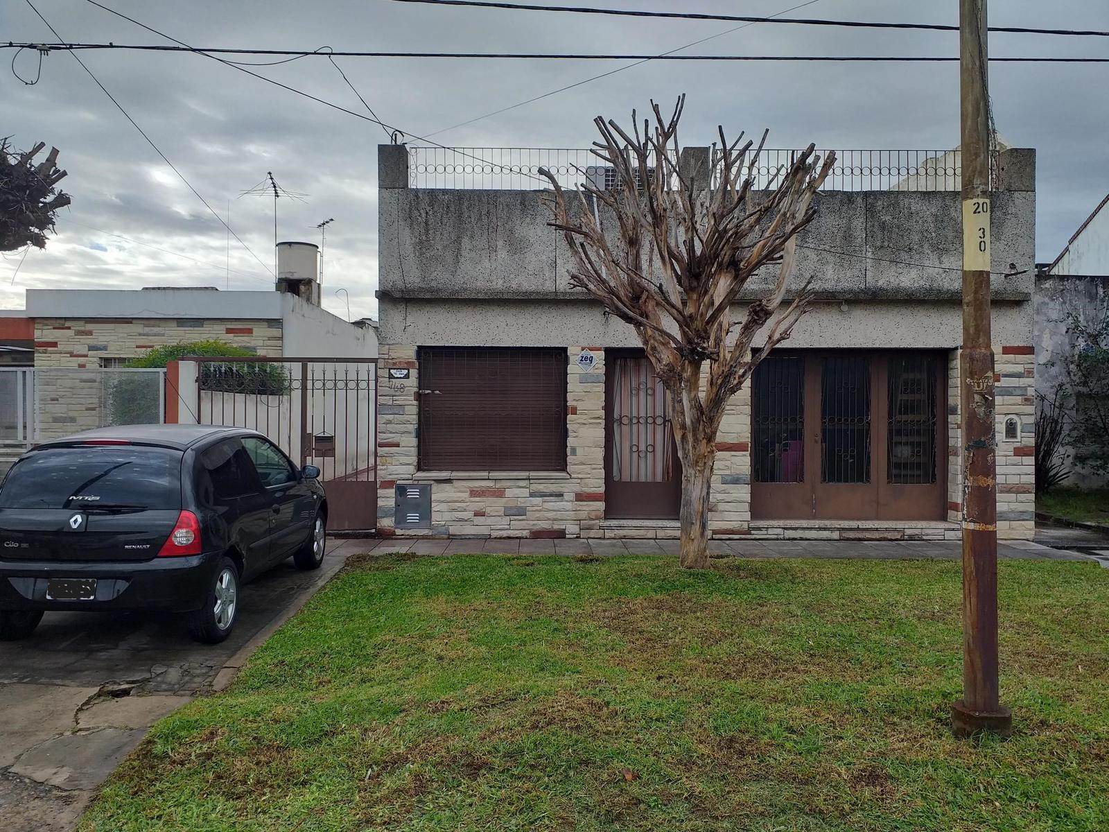 #5051933 | Venta | Casa | Ramos Mejia Sur (Lauria)