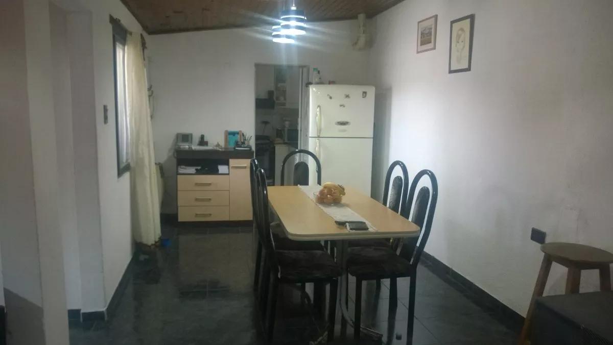 #452766 | Venta | PH | Los Hornos (Estudio Yacoub)