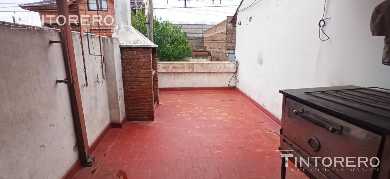 #4971472 | Venta | PH | Ramos Mejia (TINTORERO Inteligencia en Bienes Raices)