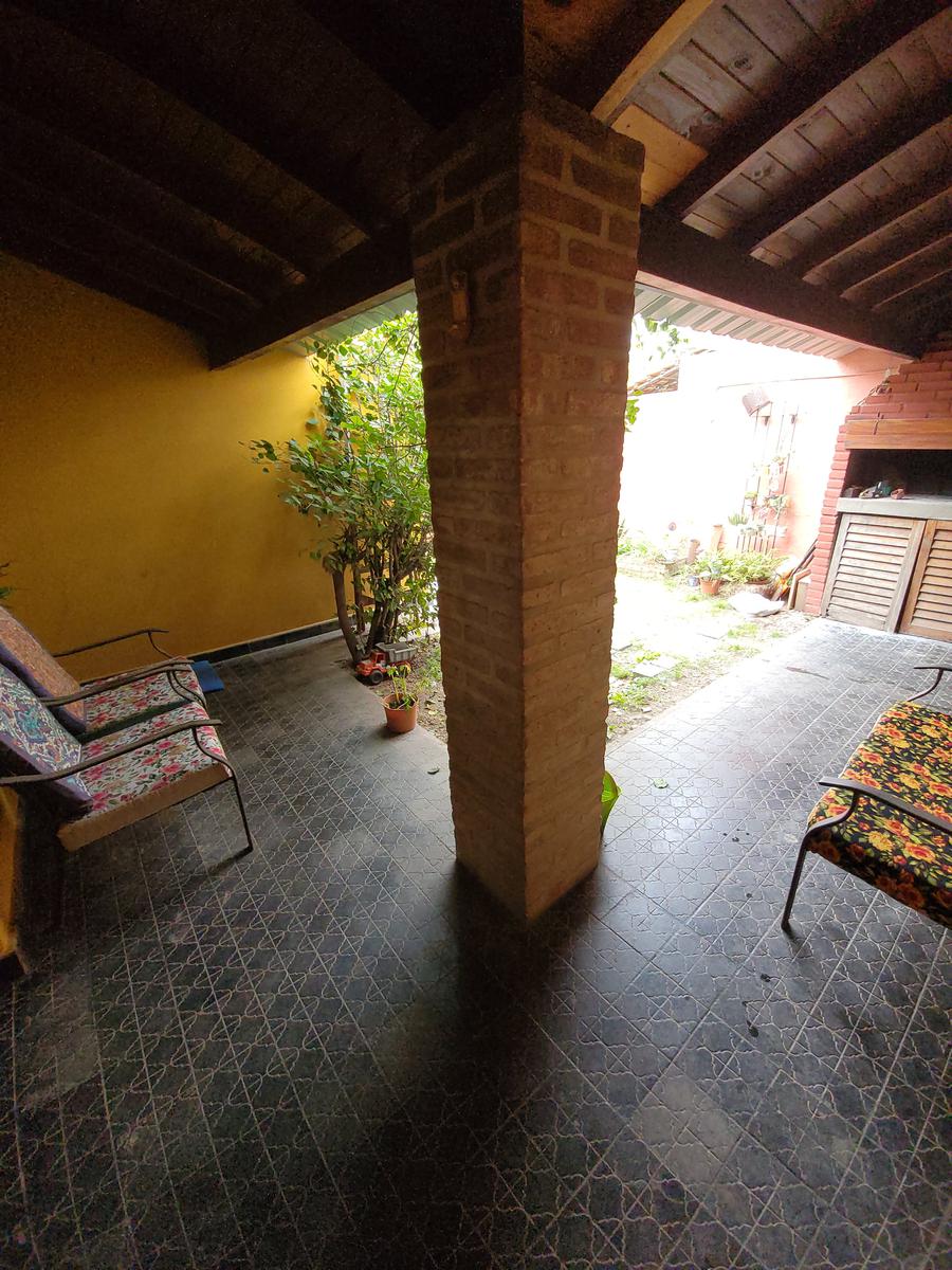 #5137161 | Venta | Casa | Padre Claret (Conecta Propiedades)