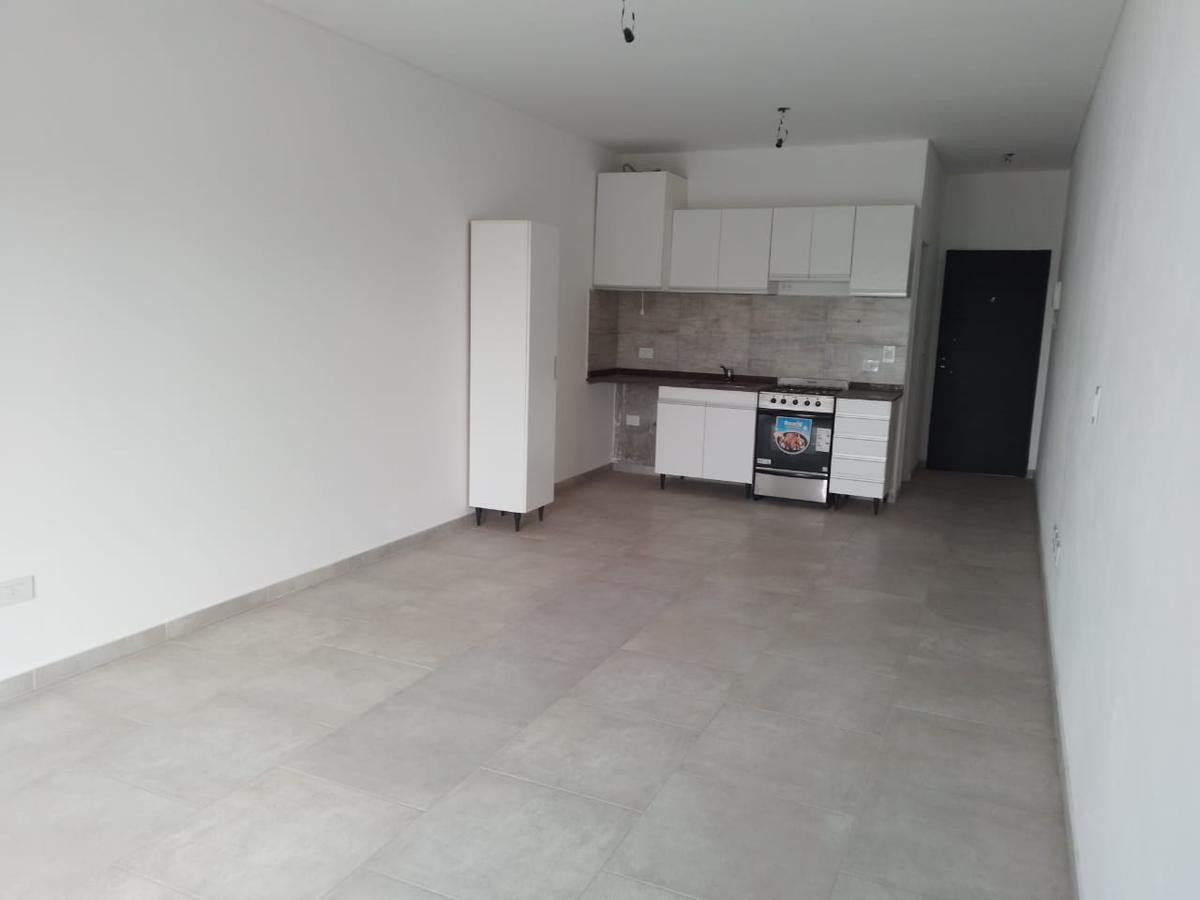 #988780 | Venta | Departamento | San Miguel (De Franco Propiedades)