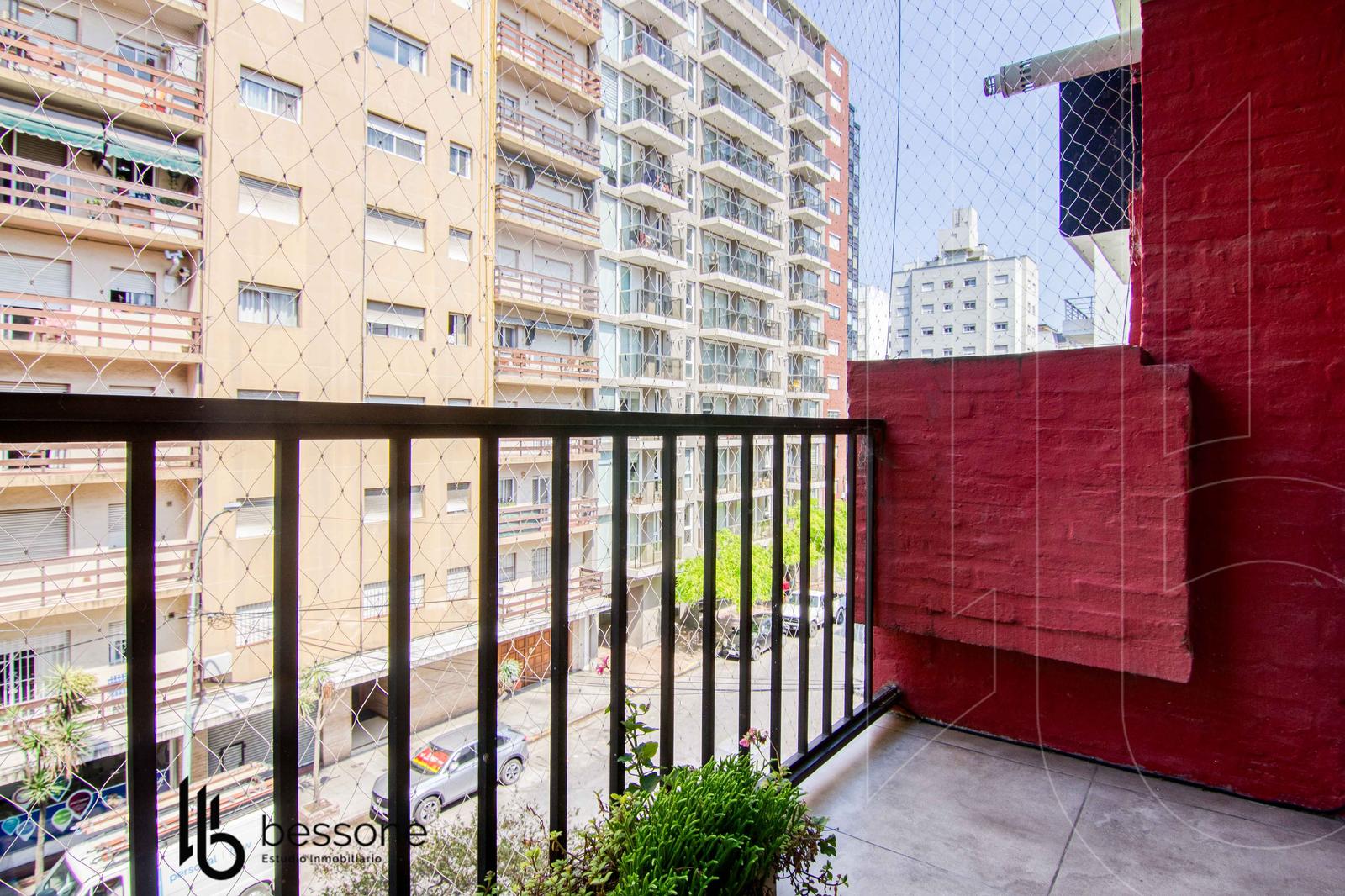 #5505348 | Venta | Departamento | La Perla (VITALE)