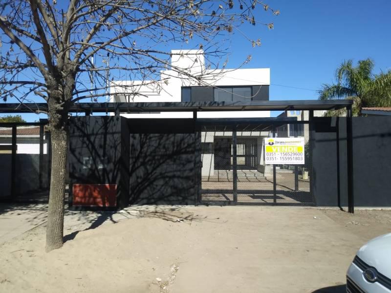 #1788964 | Venta | Casa | Capital Federal (Mariano Amuchastegui Servicios Inmobiliarios)