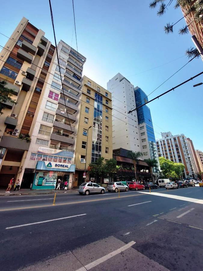 #4737033 | Alquiler | Departamento | Centro (Ledesma Strazza)