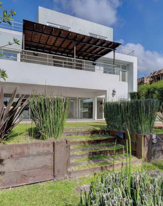 #5059352 | Venta | Casa | El Yacht (Mariela Morison Real Estate)