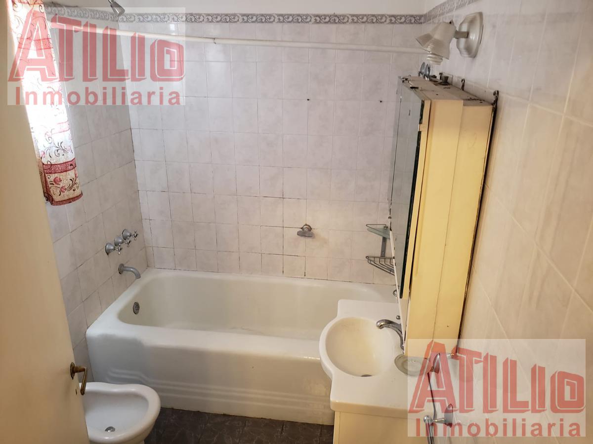 #3528587 | Sale | House | Coghlan (Atilio Inmobiliaria)