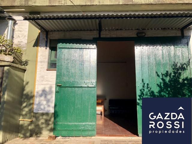 #520596 | Venta | Casa | Jose Marmol (Gazda Rossi Propiedades)