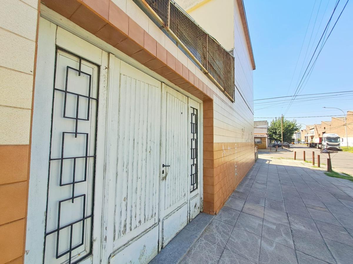 #3884169 | Venta | Departamento | Valentin Alsina (Roberto Abraham Propiedades)