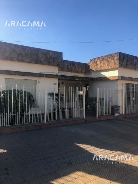 #4930481 | Sale | House | Monte Grande (Aracama Propiedades)