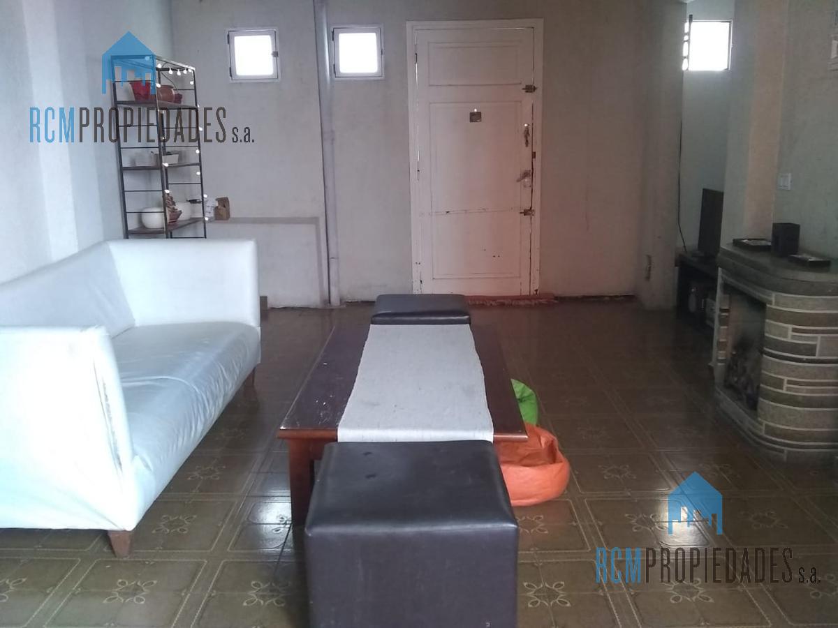 #4256443 | Sale | Horizontal Property | Villa del Parque (RCM Propiedades)