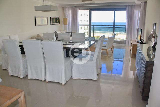 #3238542 | Temporary Rental | Apartment | Playa Brava (Emiliano Pedrozo)