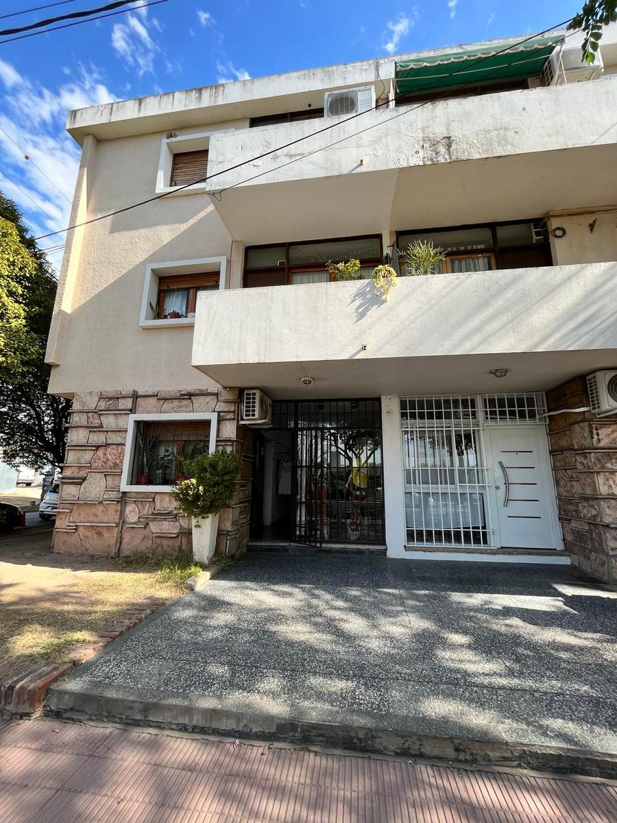 #4952413 | Venta | Departamento | Parque Velez Sarsfield (CostaProp asesores inmobiliarios)